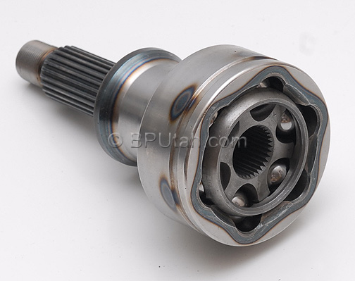 Aftermarket CV Joint for Land Rover Discovery 